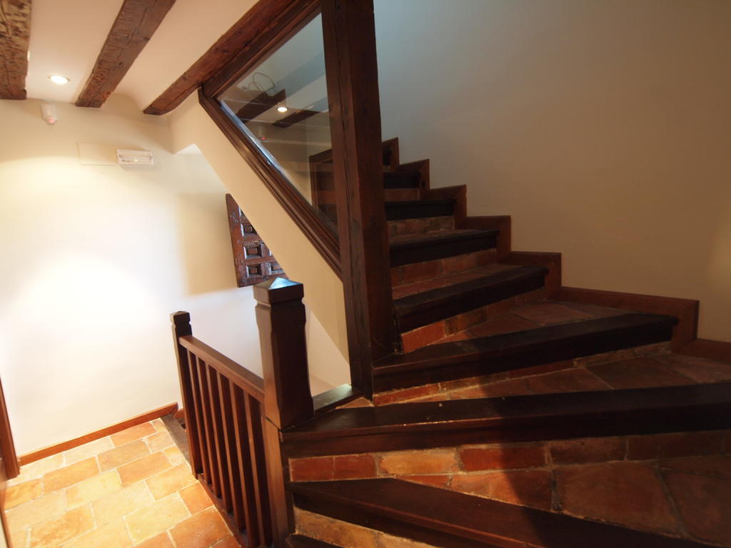 Los Ojos De La Mora Apartamentos Boutique Куенка Екстер'єр фото