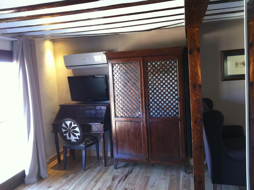 Los Ojos De La Mora Apartamentos Boutique Куенка Екстер'єр фото